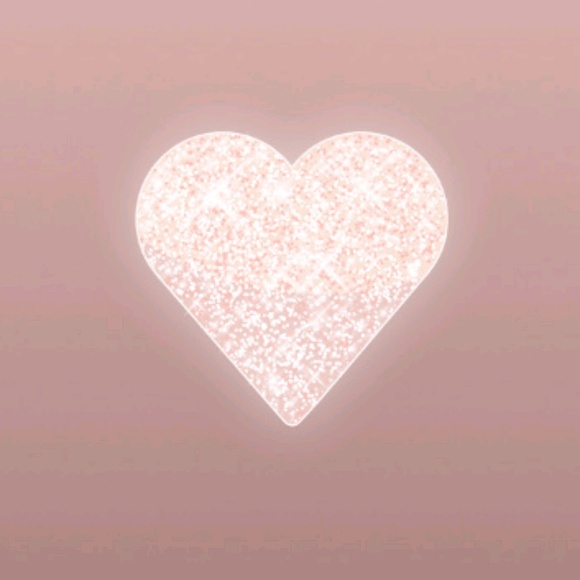 Meet your Posher, Cali - Picture 1 of 1